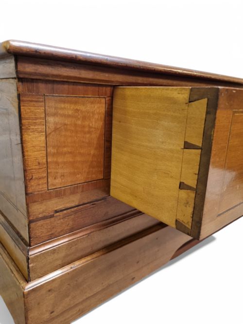 ANTIQUE LARGE GEORGIAN DRESSER SOLID MAHOGANY C1830 - ADDITIONAL PHOTO 7