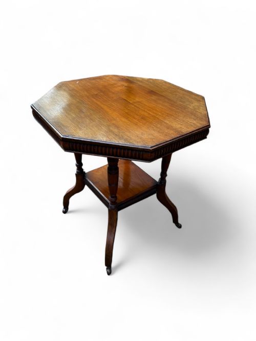ANTIQUE LATE VICTORIAN WALNUT OCCASIONAL TABLE TURNED LEGS REEDED EDGE C1890 - ADDITIONAL PHOTO 2