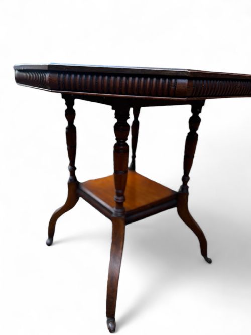 ANTIQUE LATE VICTORIAN WALNUT OCCASIONAL TABLE TURNED LEGS REEDED EDGE C1890 - ADDITIONAL PHOTO 3