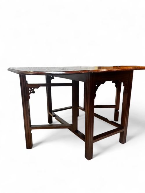 VINTAGE MAHOGANY DROP LEAF TABLE GATELEG DESIGN C1930S - ADDITIONAL PHOTO 8