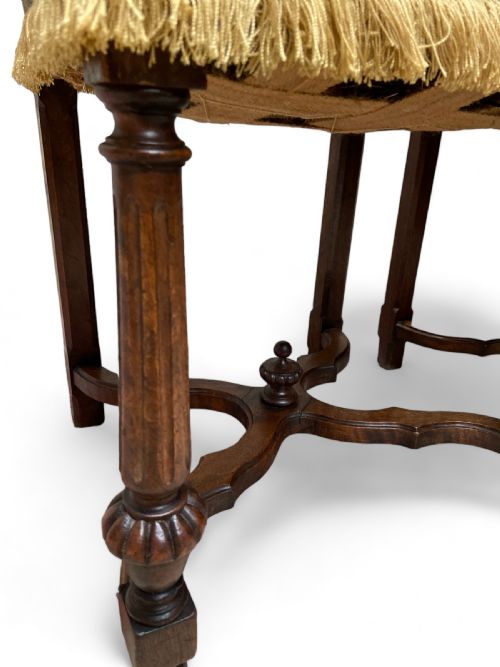ANTIQUE 19TH CENTURY SIDE CHAIRS HAND CARVED MAHOGANY - ADDITIONAL PHOTO 4