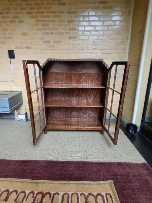 ANTIQUE SOLID OAK GLAZED BOOKCASE DISPLAY CABINET C1930 - ADDITIONAL PHOTO 5