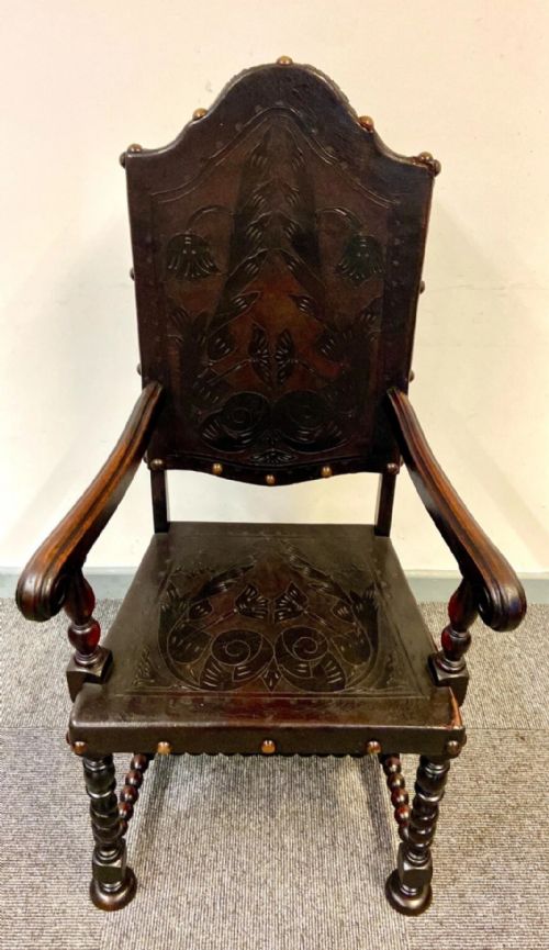 ANTIQUE CARVED OAK THRONE CHAIR LEATHER PANEL DETAILING C1900S - ADDITIONAL PHOTO 1