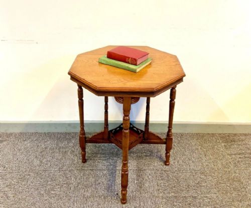 VINTAGE SIXSIDED OAK OCCASIONAL TABLE C1920 - ADDITIONAL PHOTO 1