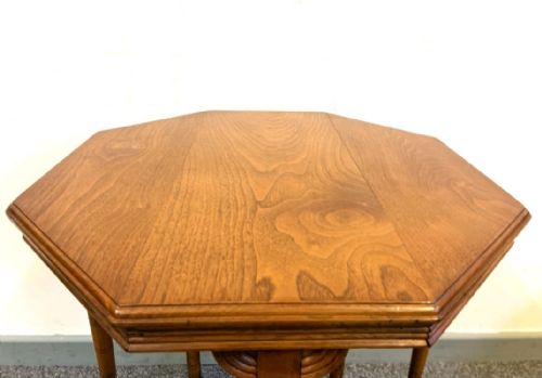 VINTAGE SIXSIDED OAK OCCASIONAL TABLE C1920 - ADDITIONAL PHOTO 9