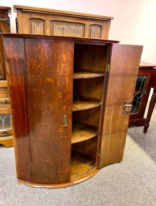ANTIQUE GEORGIAN BOW FRONT CORNER CUPBOARD C1800 - ADDITIONAL PHOTO 1