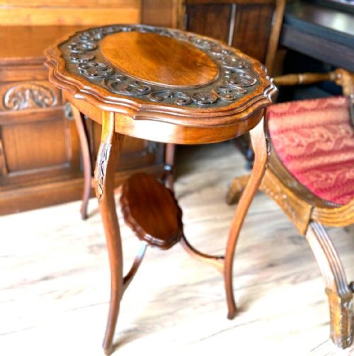 ANTIQUE VICTORIAN OVAL WINDOW TABLE HANDCARVED FOLIATE TOP C1890 - ADDITIONAL PHOTO 4