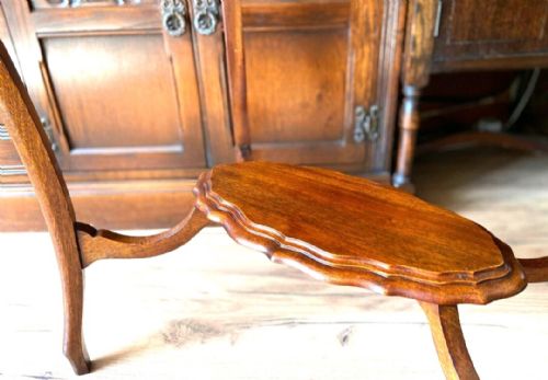 ANTIQUE VICTORIAN OVAL WINDOW TABLE HANDCARVED FOLIATE TOP C1890 - ADDITIONAL PHOTO 8