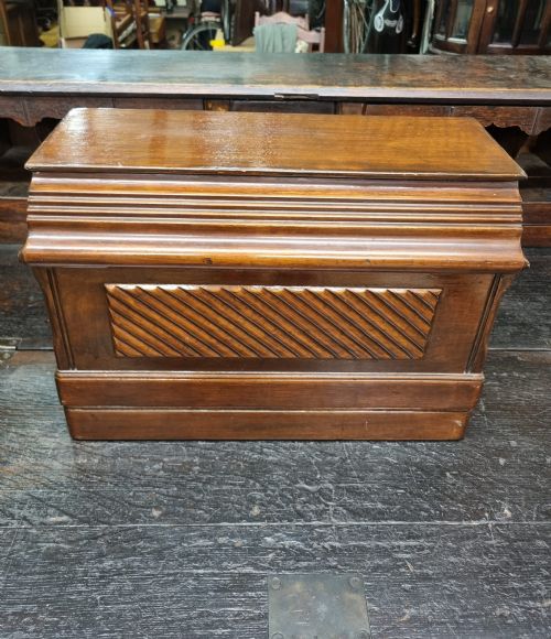 ANTIQUE DECORATIVE SINGER SEWING MACHINE C1920 - ADDITIONAL PHOTO 11
