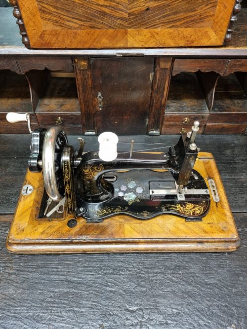 ANTIQUE DECORATIVE SEWING MACHINE C1900 - ADDITIONAL PHOTO 9