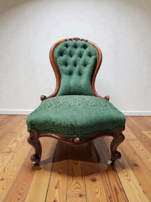ANTIQUE VICTORIAN BUTTONBACK NURSING CHAIR C1880 GREEN UPHOLSTERY - ADDITIONAL PHOTO 7