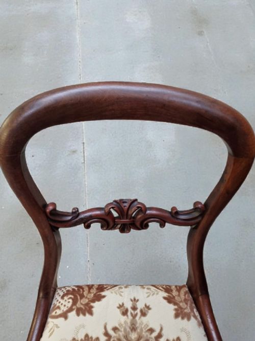 ANTIQUE PAIR OF VICTORIAN BALLOON BACK SIDE CHAIRS C18601880 - ADDITIONAL PHOTO 3