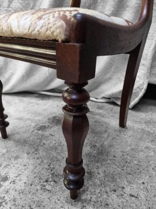 ANTIQUE PAIR OF VICTORIAN BALLOON BACK SIDE CHAIRS C18601880 - ADDITIONAL PHOTO 4
