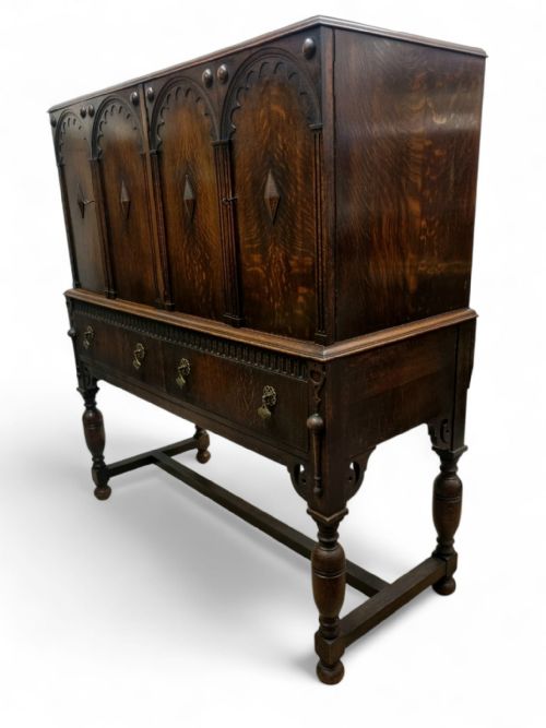 ANTIQUE LARGE OAK SIDEBOARD C1920 - ADDITIONAL PHOTO 6