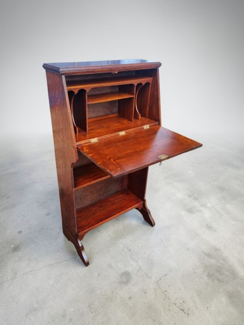 ANTIQUE EDWARDIAN OAK BUREAU C1910 ORIGINAL KEY GOLDEN OAK GRAIN - ADDITIONAL PHOTO 2