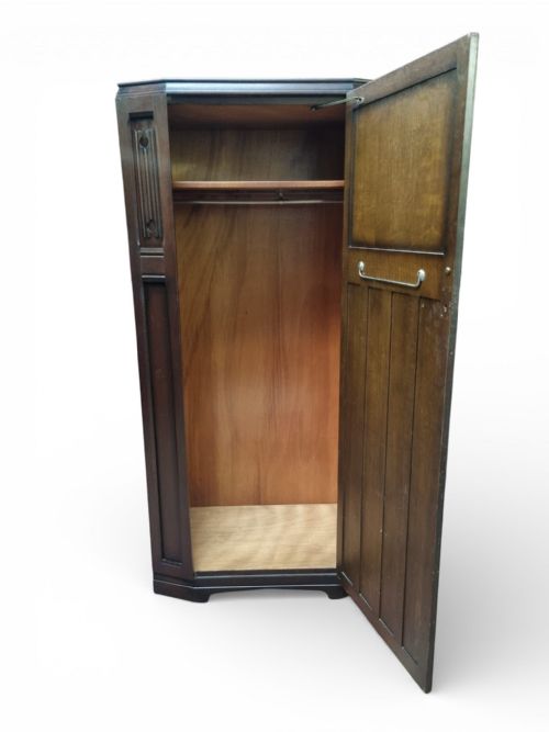 ANTIQUE GOTHIC REVIVAL GENTLEMANS WARDROBE C1930 - ADDITIONAL PHOTO 5