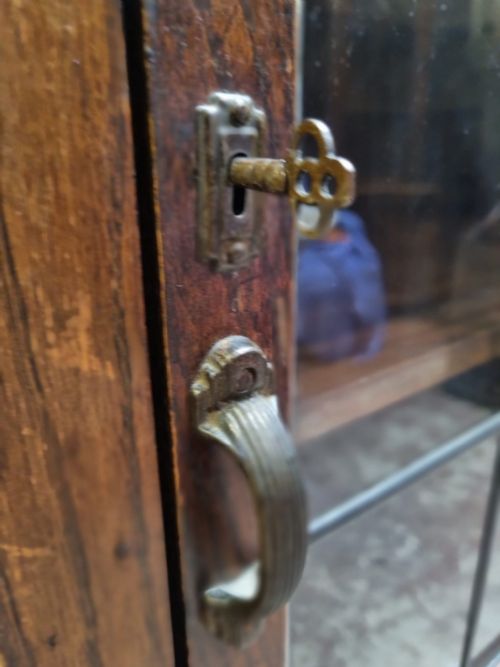 ANTIQUE OAK GLAZED BOOKCASE C1920 - ADDITIONAL PHOTO 5