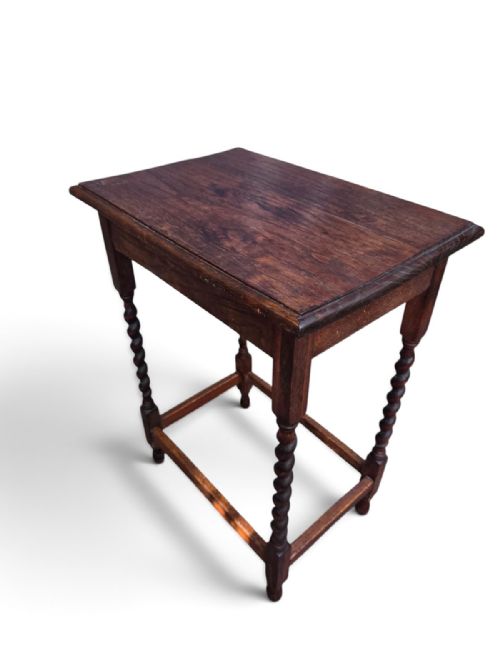 Antique Edwardian Oak Barley Twist Side Table  C.1910