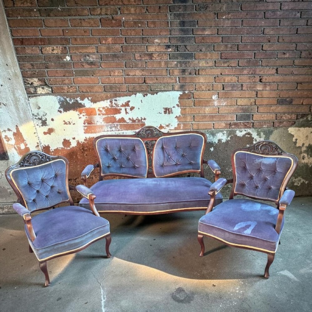 Antique Victorian  -  Edwardian Carved Three Piece Salon Suite  c.1890–1910
