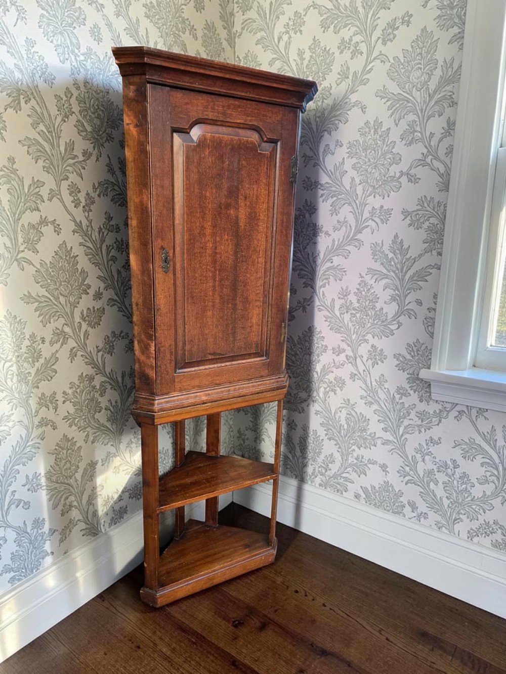 Antique English Oak Corner Cupboard on Stand  c.1880
