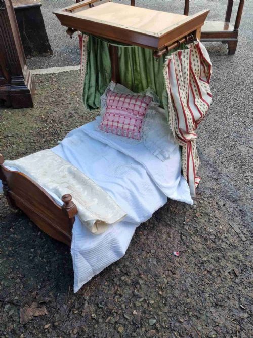 An Unique 19thc Mahogany Half Tester Bed for a  Dog/child?