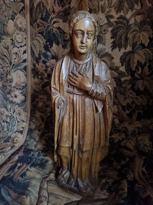 A Good Late16thc/e 17thc Walnut Figure 68cms H