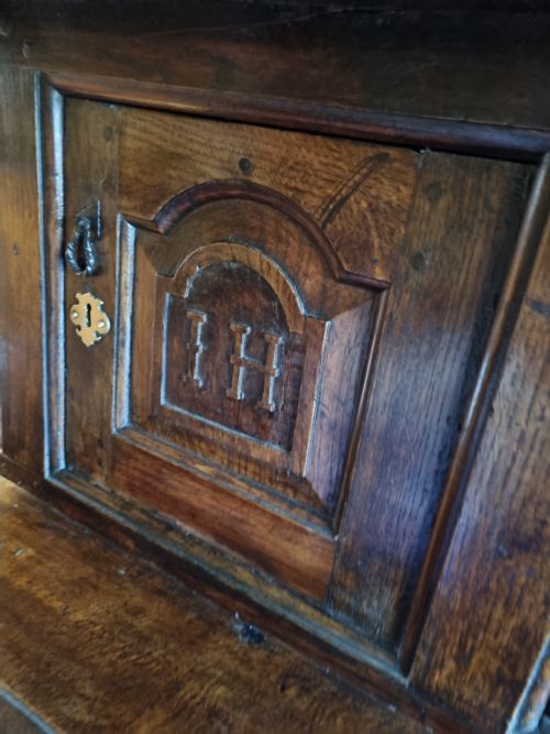 fig 2. A EARLY 18THC WELSH DATED TRIDARN(3 PART CUPBOARD/DRESSER)