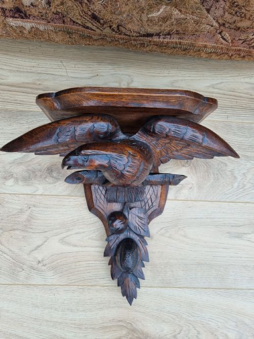 A Good Large Black Forest Carved Eagle Shelf/wall Bracket
