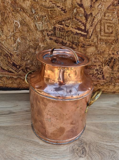 A. Rare 19thc 1 Gallon Cream Gwr Churn