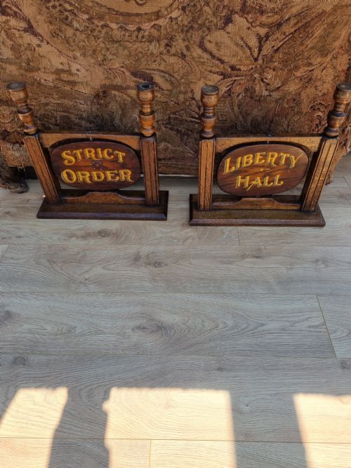 A ANTIQUE MASONIC HALL SIGN DOUBLE SIDED - ADDITIONAL PHOTO 4