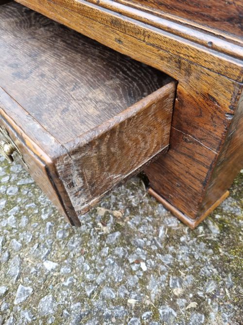 fig 2. A GOOD 18THC WELSH OAK SMALL COFFOR BACH S.WALES