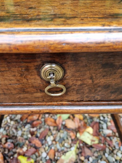 fig 1. A SIMPLE HONEST EARLY 18THC OAK SIDE TABLE WITH DRAWER .