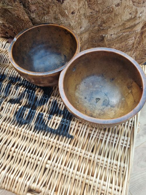 fig 1. UNUSUAL PAIR OF 19THC WELSH ELM CAWL BOWLS