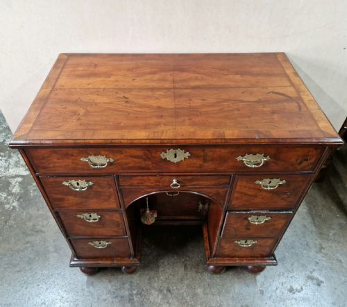 fig 1. SUPERB WILLIAM AND MARY WALNUT KNEEHOLE DESK (WITH SAFE)