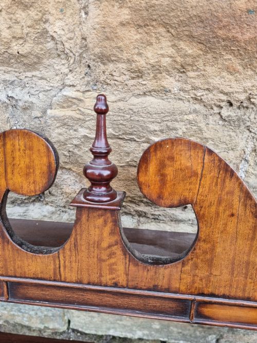 fig 2. SUPERB SMALL SET OF ORIGINAL GEORGIAN MAHOGANY HANGING SHELVES