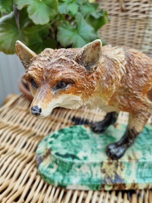 fig 1. UNUSUAL ANTIQUE STONEWARE LARGE MODEL OF A FOX