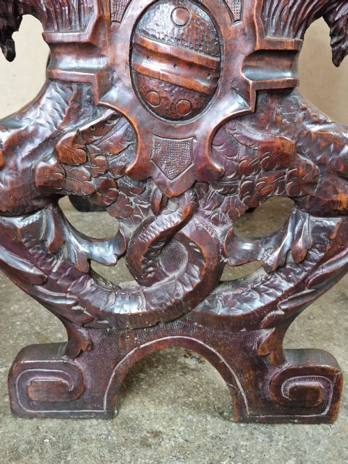 fig 2. 18THC ITALIAN CARVED PAIR OF OUTSTANDING WALNUT HALL CHAIRS