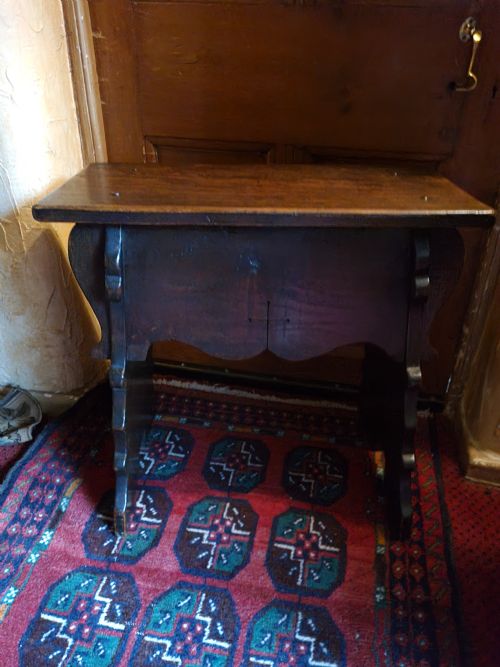 fig 1. A NEAR PAIR OF SUBSTANTIAL ANTIQUE.