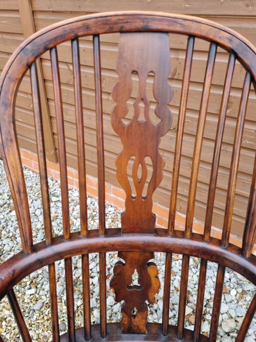fig 1. GOOD LARGE YEWTREE CRINOLINE STRETCHER WINDSOR ARMCHAIR