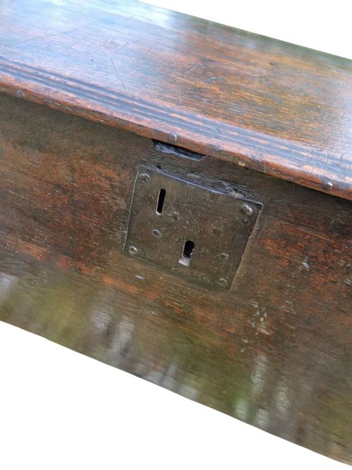 EARLY 17THC WEST COUNTRY OAK COFFER C1610 - ADDITIONAL PHOTO 6
