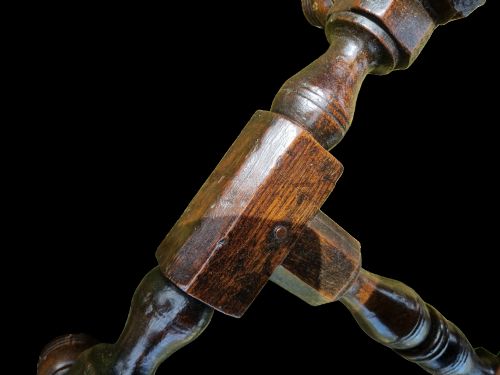 RARE MID17THC OAK CLOSE STOOL - ADDITIONAL PHOTO 4