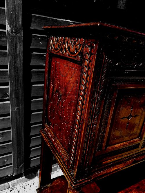 17THCENTURY OAK LANCASHIRE BUFFET CUPBOARD - ADDITIONAL PHOTO 1