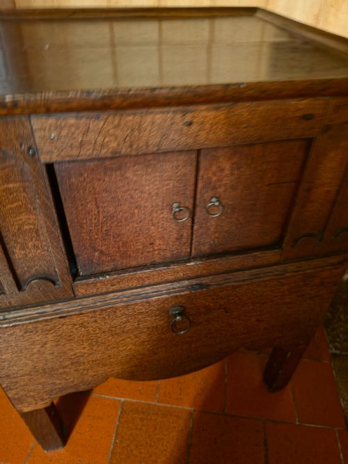 fig 1. GEORGIAN OAK  NIGHT STAND/ BEDSIDE CUPBOARD