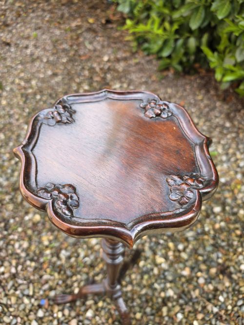 A GOOD EDWARDIAN MAHOGANY TALL STAND - ADDITIONAL PHOTO 1
