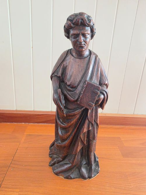 17thc Oak Carving of a Scribe /Man