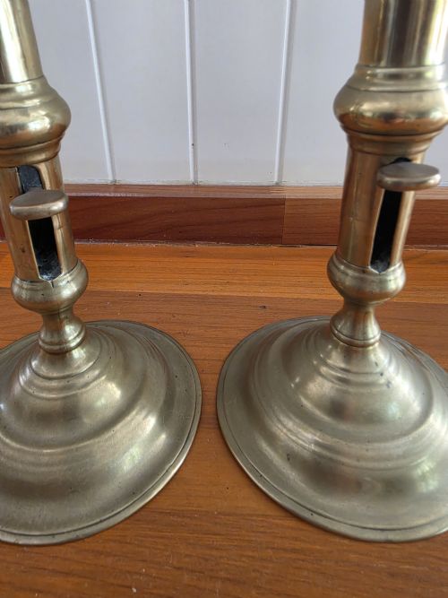 MID 18THC PAIR OF SEAMED BRASS EJECTOR CANDLESTICKS - ADDITIONAL PHOTO 2