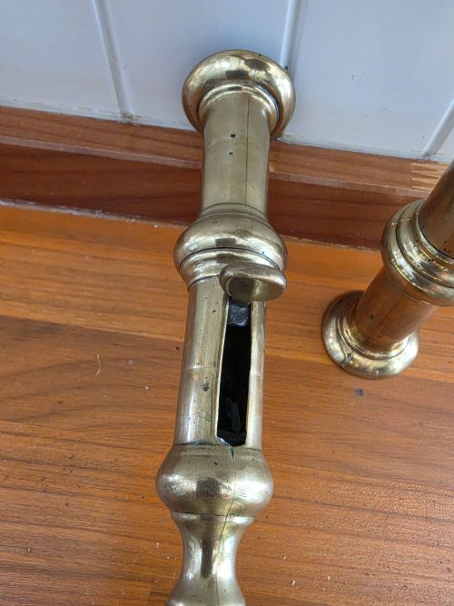 MID 18THC PAIR OF SEAMED BRASS EJECTOR CANDLESTICKS - ADDITIONAL PHOTO 3