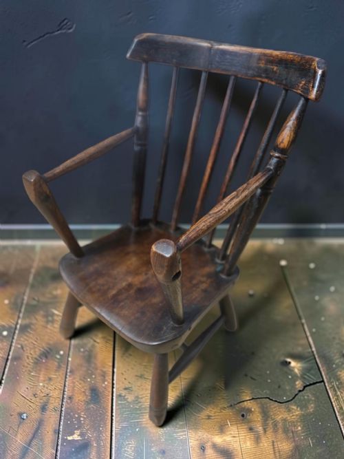 Super E 19thc West Country Child,s Chair