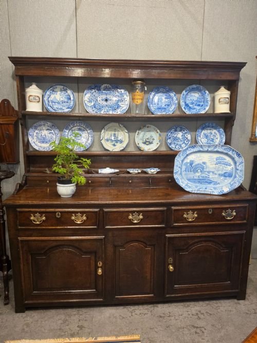 18thc North Wales Oak Dresser and Rack C1740