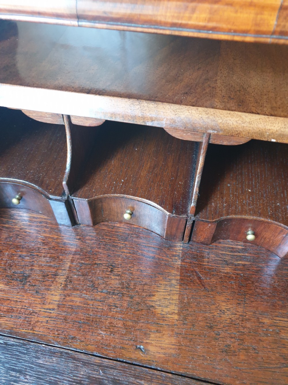 ANTIQUE WALNUT DRESSING  MIRROR WITH A BUREAU BASE  View II